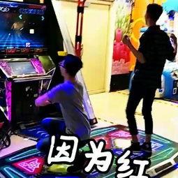 跳舞吃瓜事件最新视频在线观看